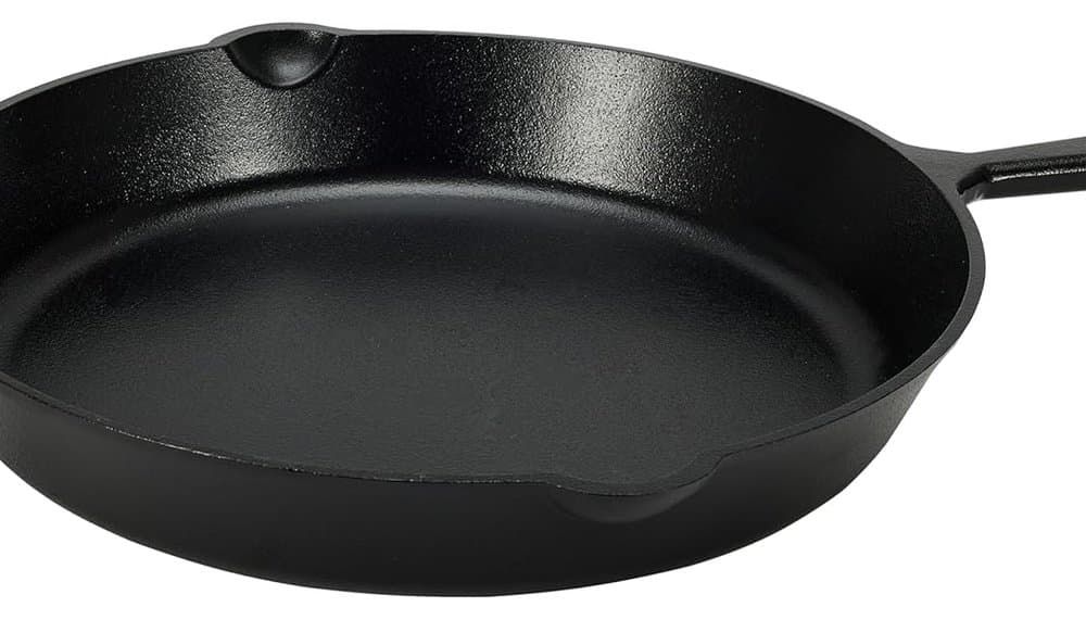 Amazon Basics Pre-seasoned Cast Iron Skillet Test